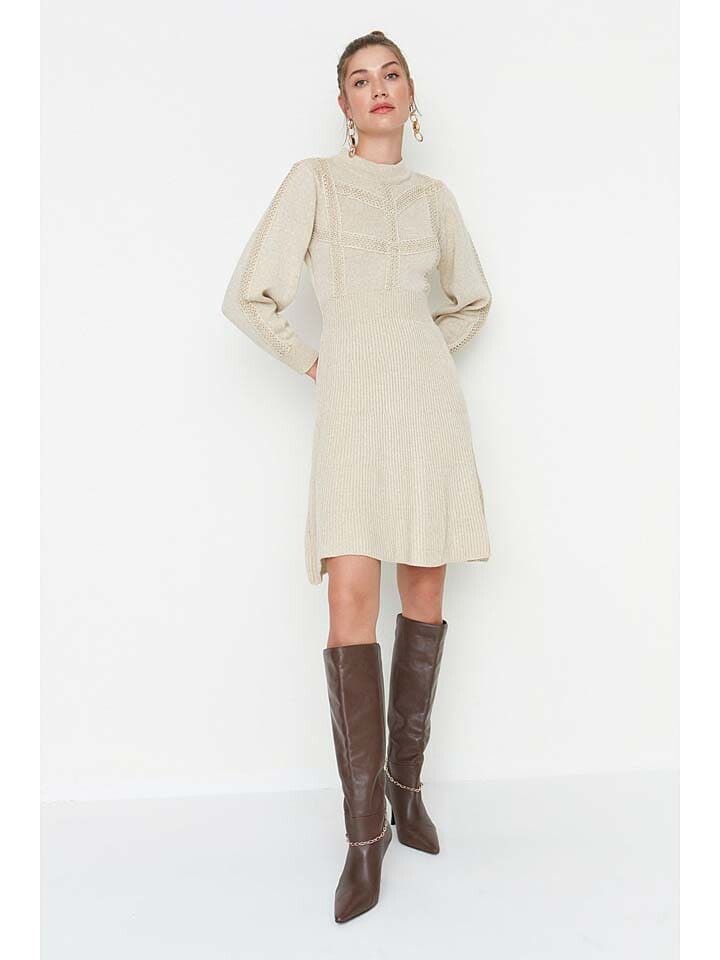 

Короткое платье trendyol Kleid, бежевый