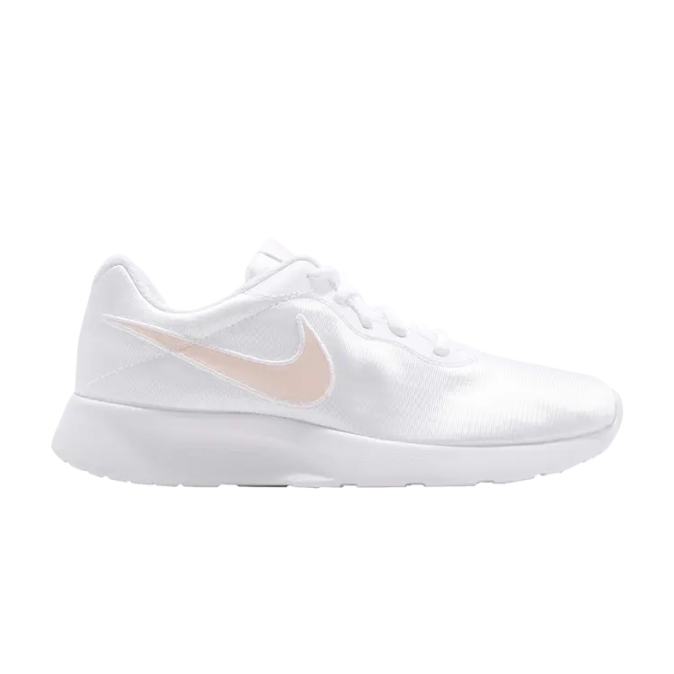 

Кроссовки Nike Tanjun SE 'White Giava Ice', белый