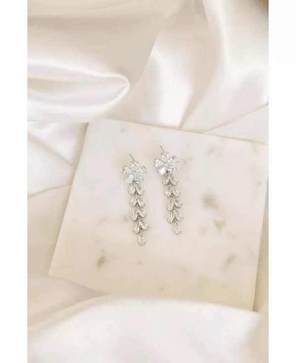 

Серьги-Подвески с кристаллами Devotion Untamed Petals, silver