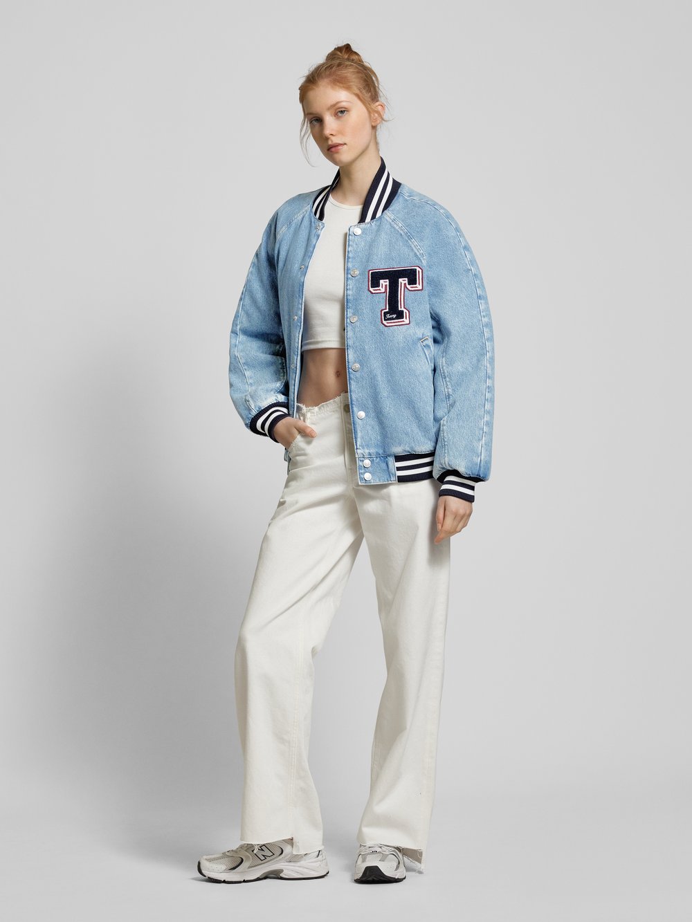 

Джинсовая куртка с ребристыми манжетами Tommy Jeans, светло-голубой