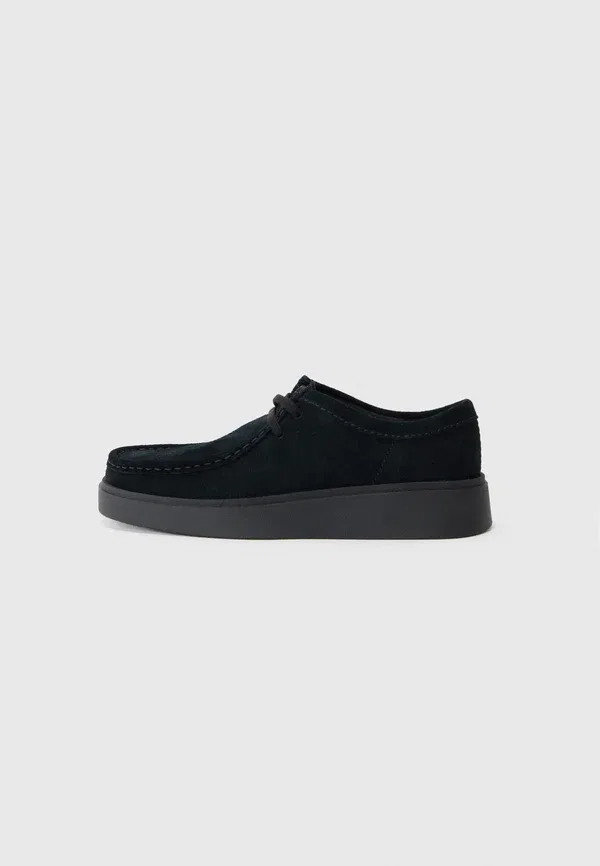 Ботинки Clarks Torview lace ups, черный