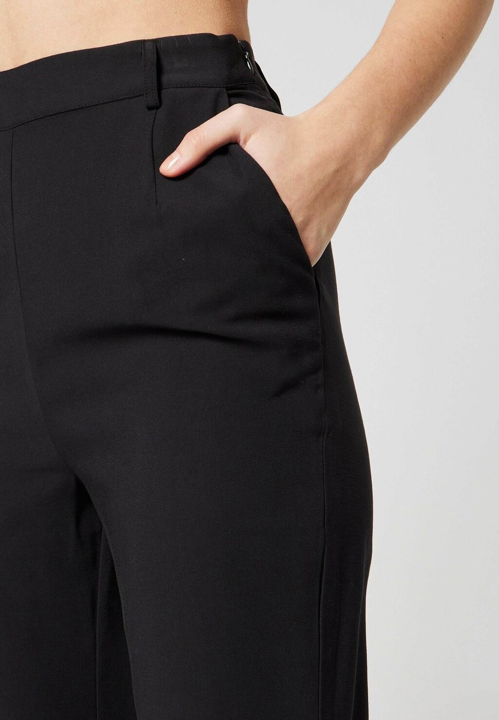 

Брюки TESSA Guido Maria Kretschmer Collection, черный