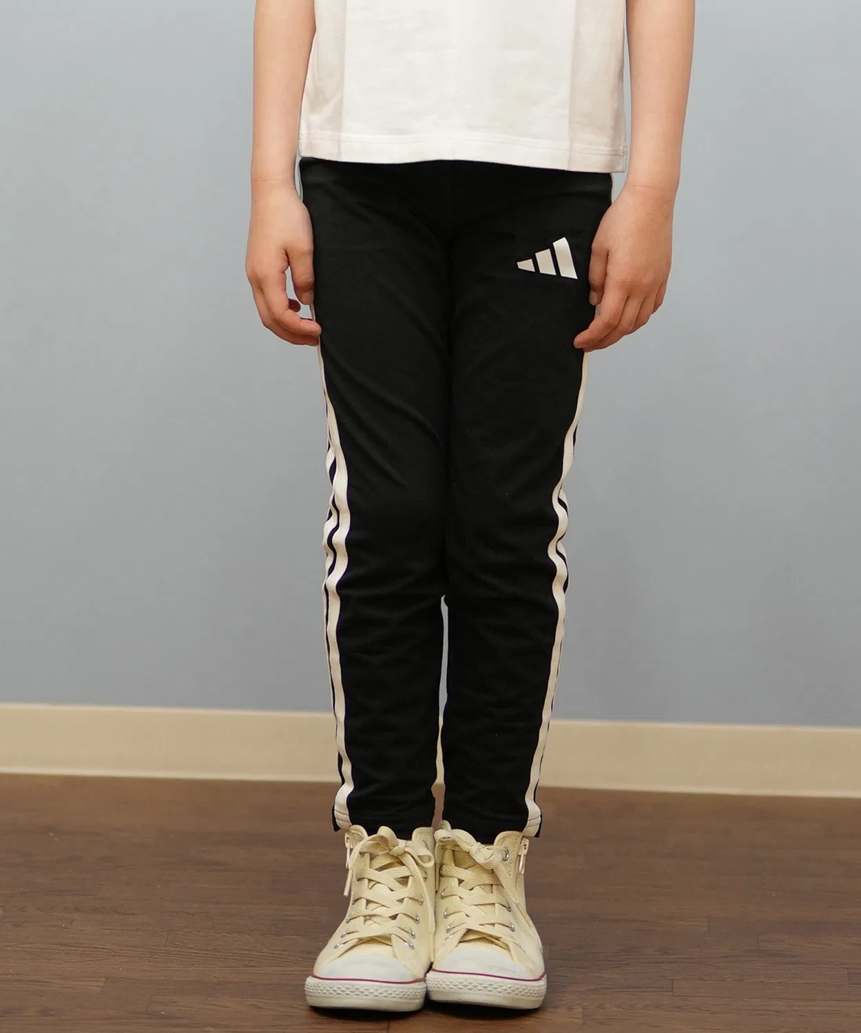 Леггинсы детские adidas K ESS 3ST, черные
