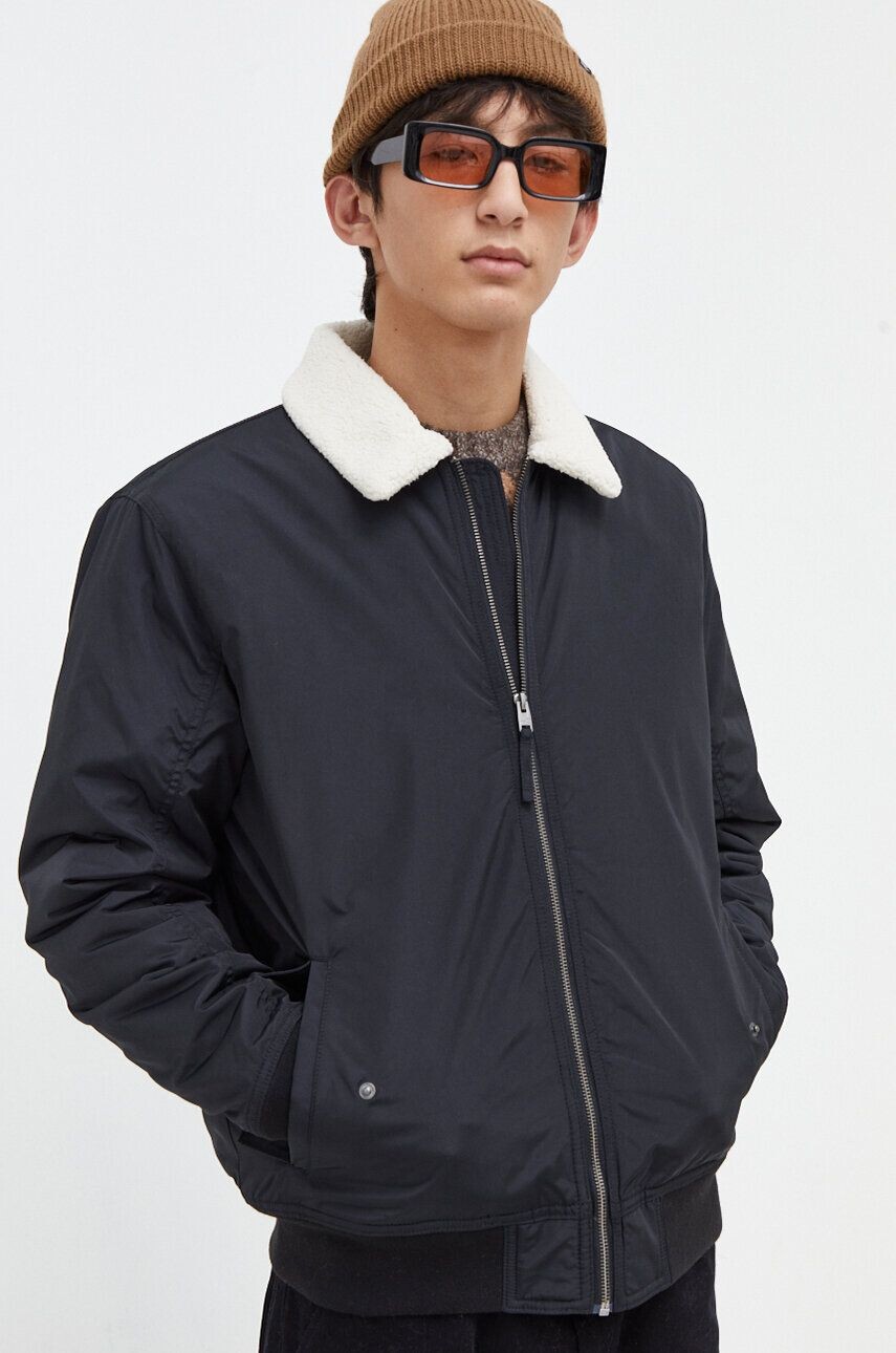 

Куртка Hollister Co., черный