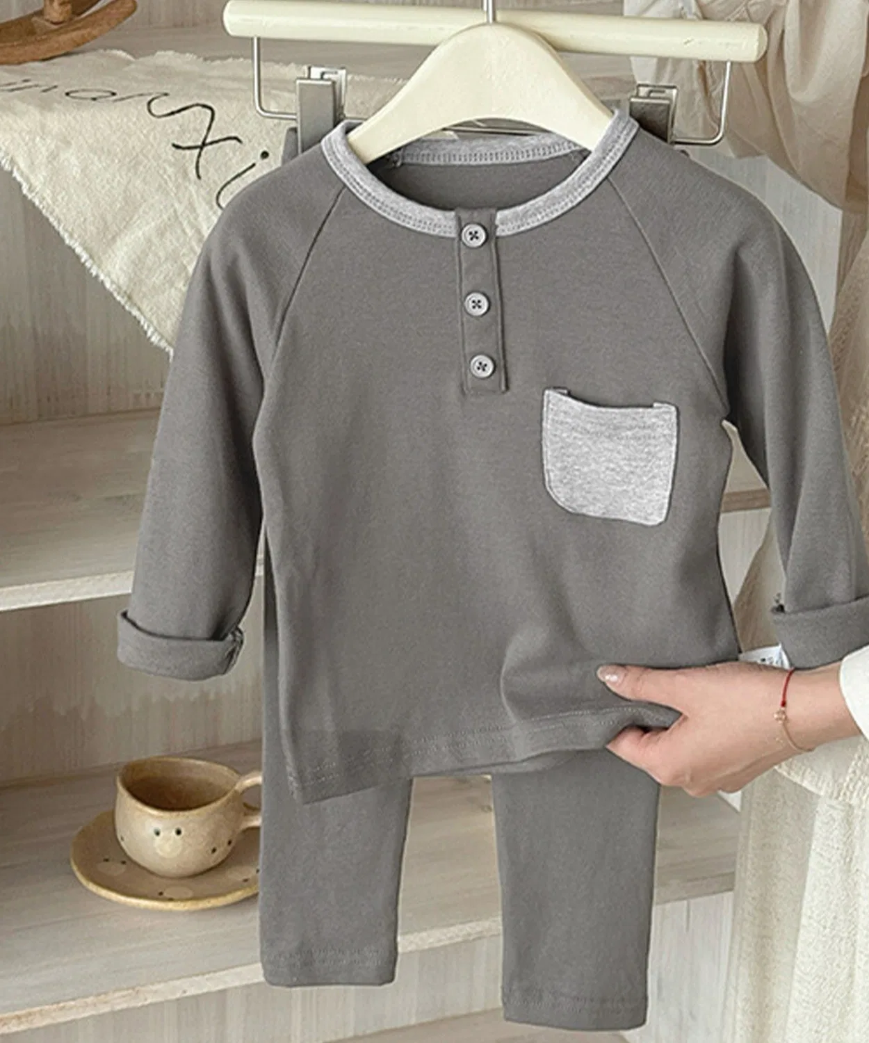 Детский комплект roomwear, биколор, хенли-воротник, 2 предмета, хлопок, серый — фото 3