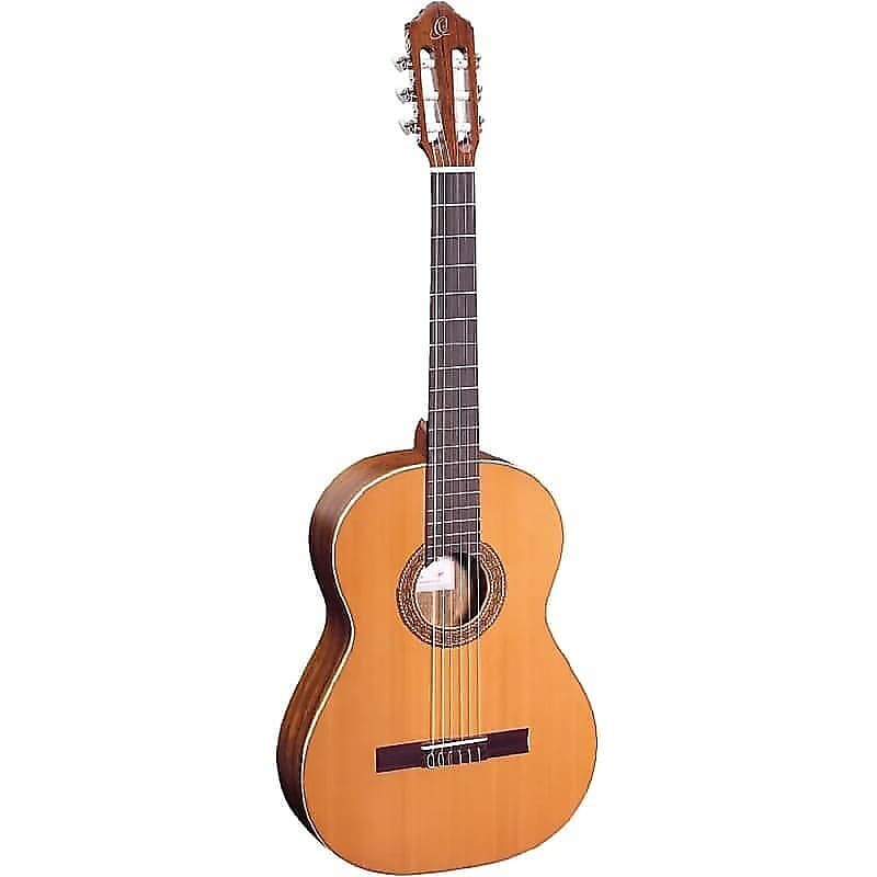 

Акустическая гитара Ortega Guitars R220 Traditional Series Cedar Top Nylon String Acoustic Guitar w/ Gig Bag & Video