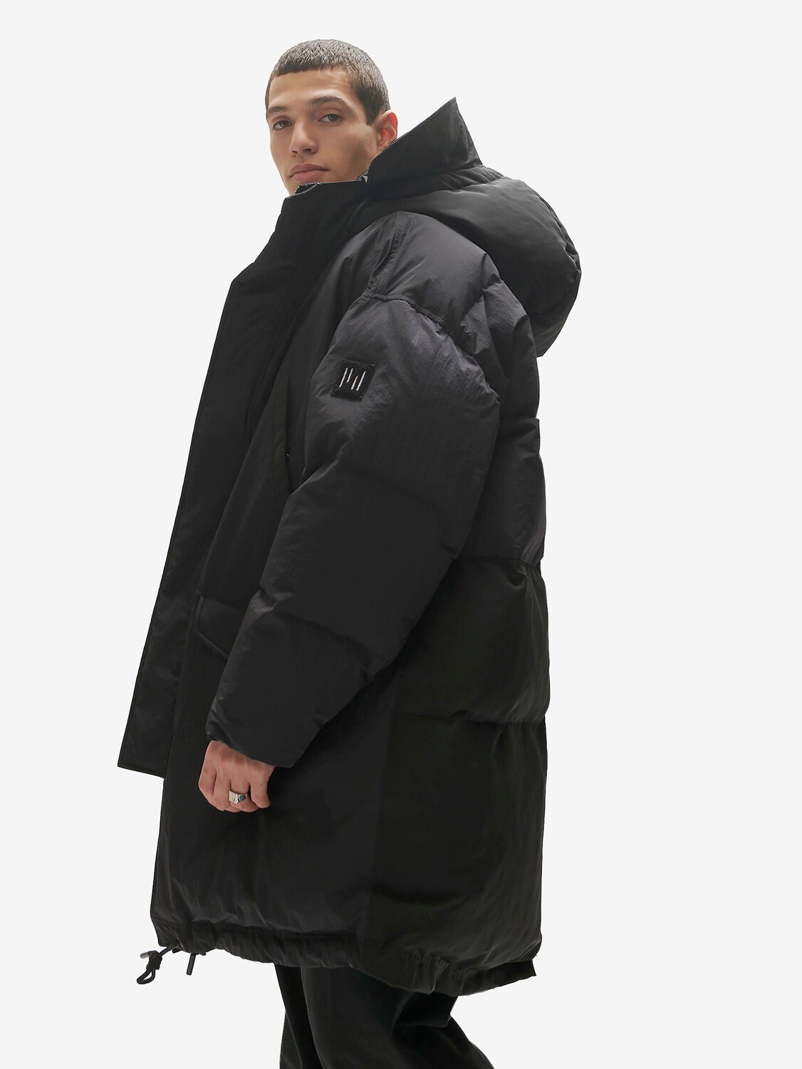 

Длинный Пуховик M - Черный Holden, черный