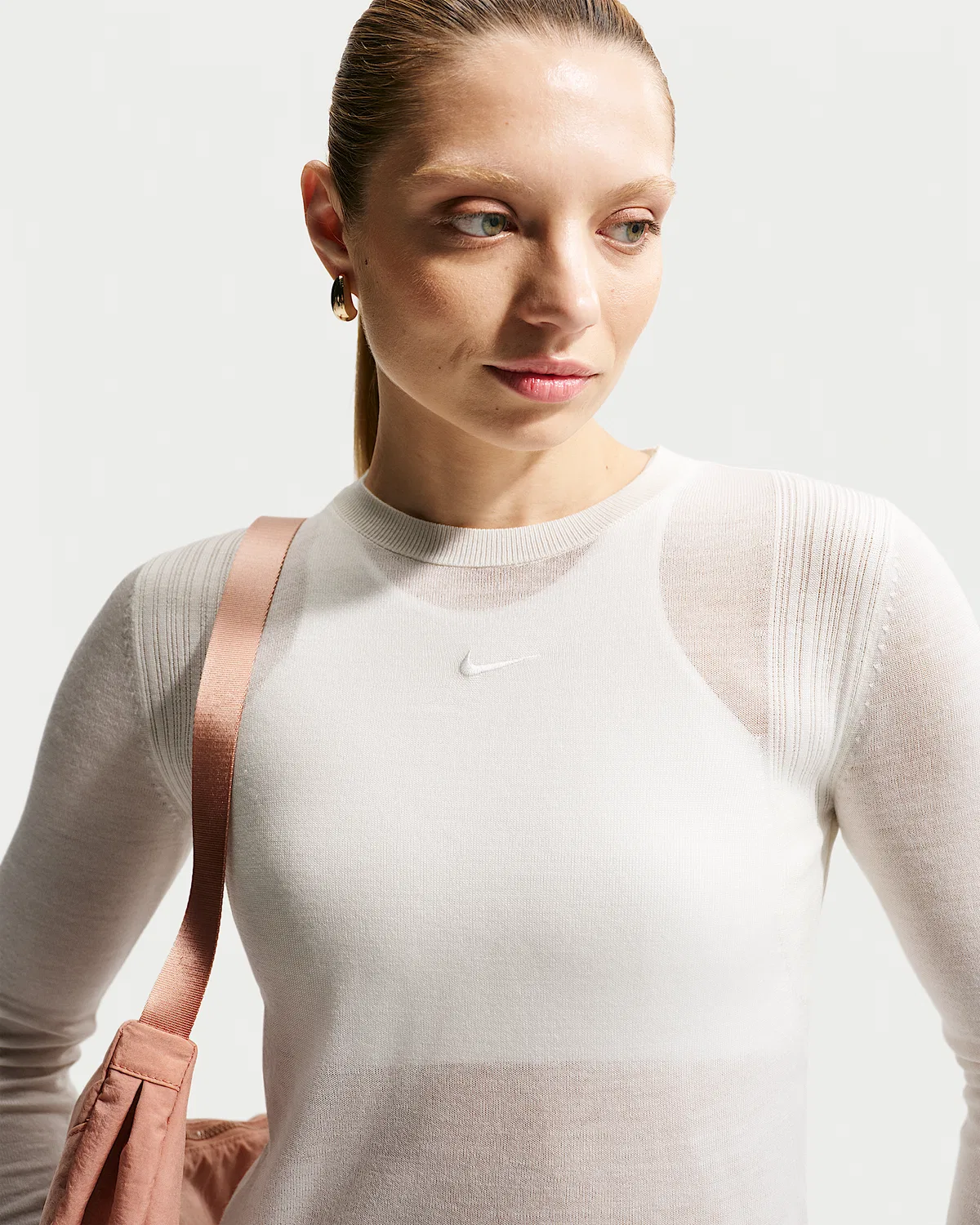 Женская длинная футболка Nike Sportswear Airreverent, Summit White — фото 3