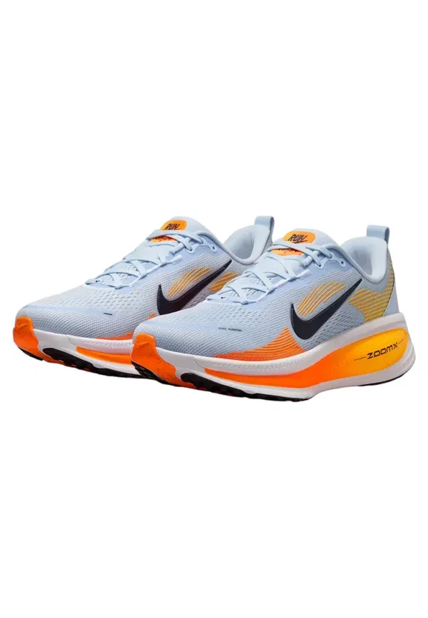 Кроссовки для бега по шоссе Nike Performance Vomero 18, оранжевый — фото 2