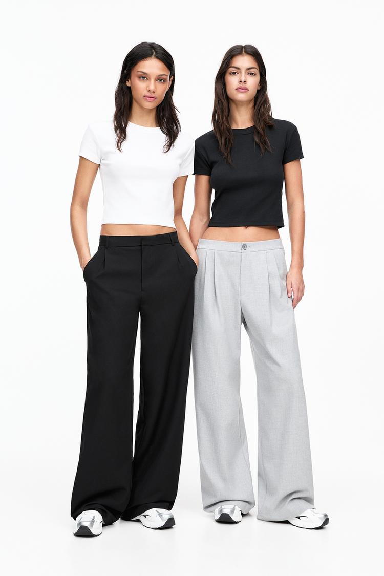 

Упаковка из 2 футболок в рубчик Pull And Bear, мультиколор