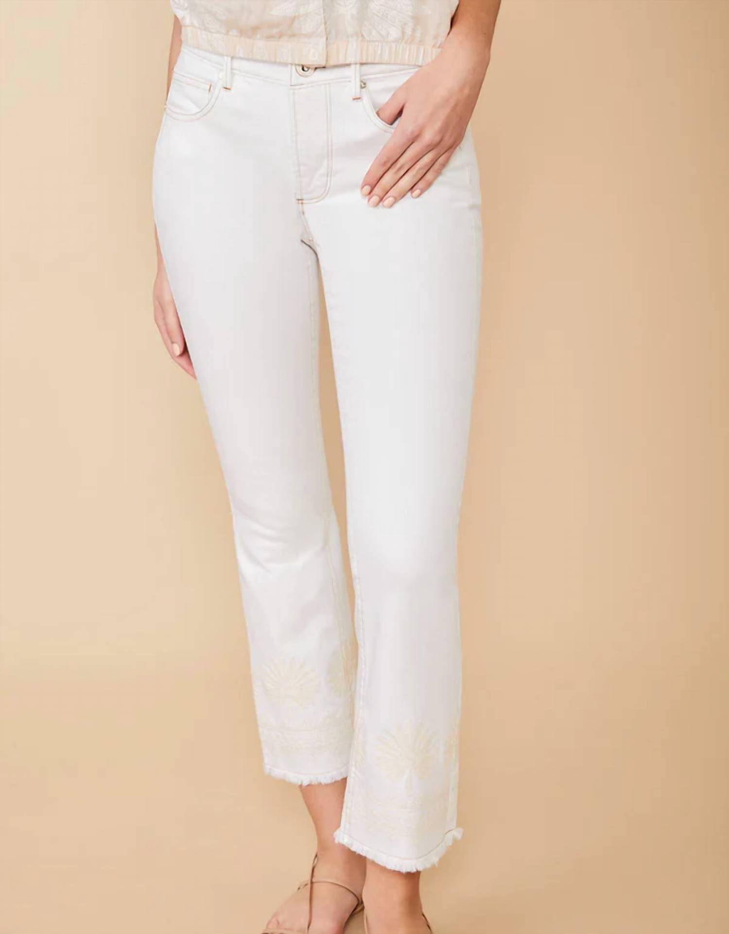 

Джинсы Ellington Kick Flare в жемчужно-белом цвете spartina 449