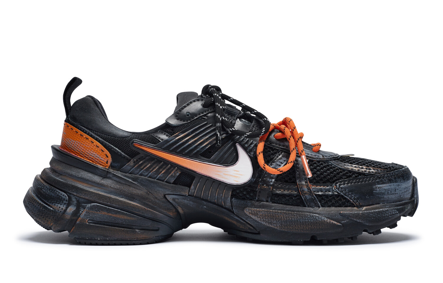 

Кроссовки для бега V2K Run унисекс с низким верхом оранжево-черные Nike