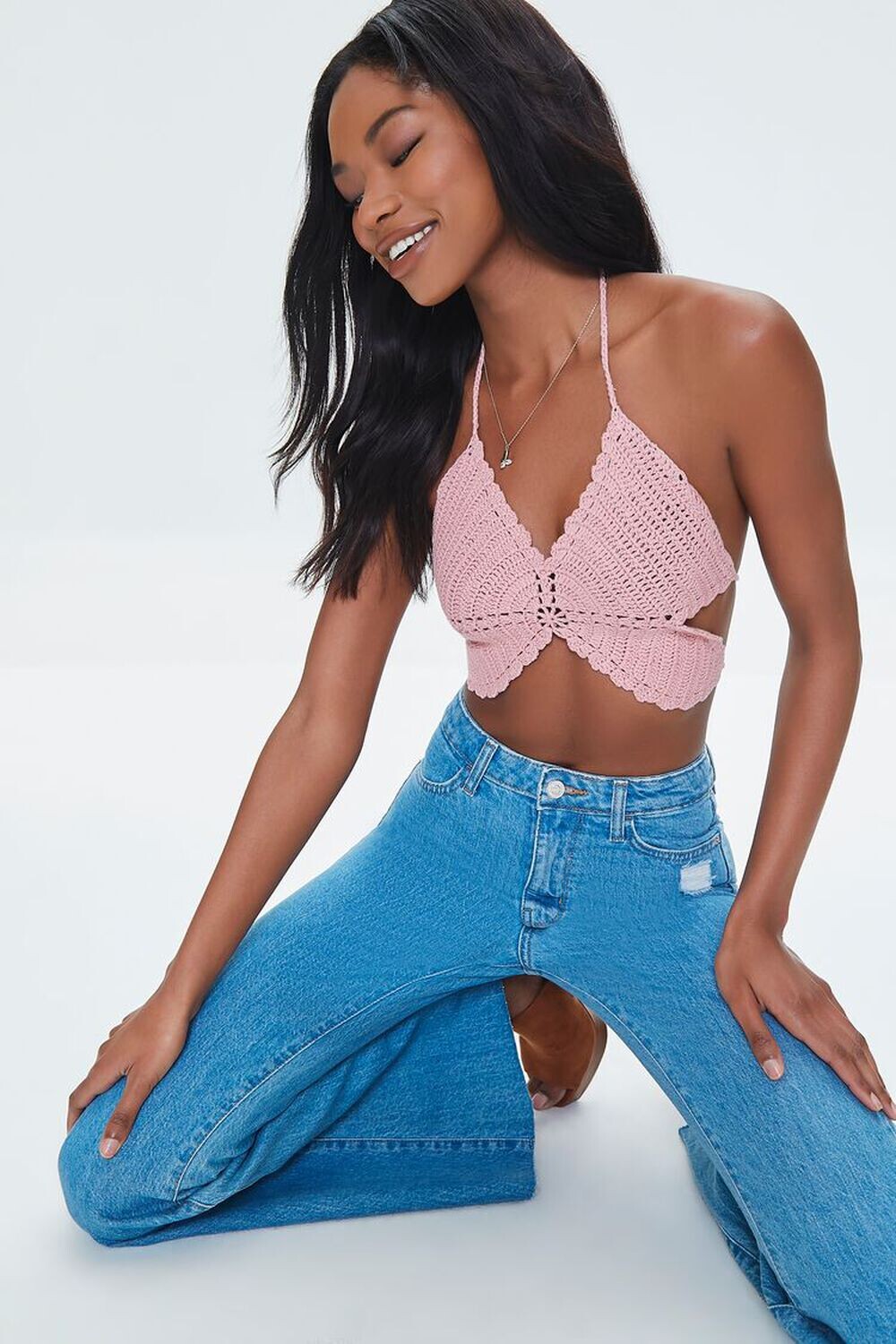 

Укороченный топ с лямкой-бабочкой крючком Forever 21, роза