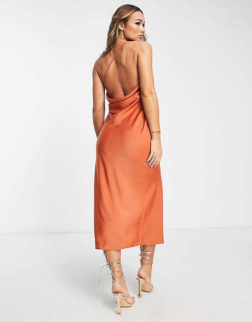 

Ржавое платье миди асимметричного кроя с разрезом спереди ASOS DESIGN