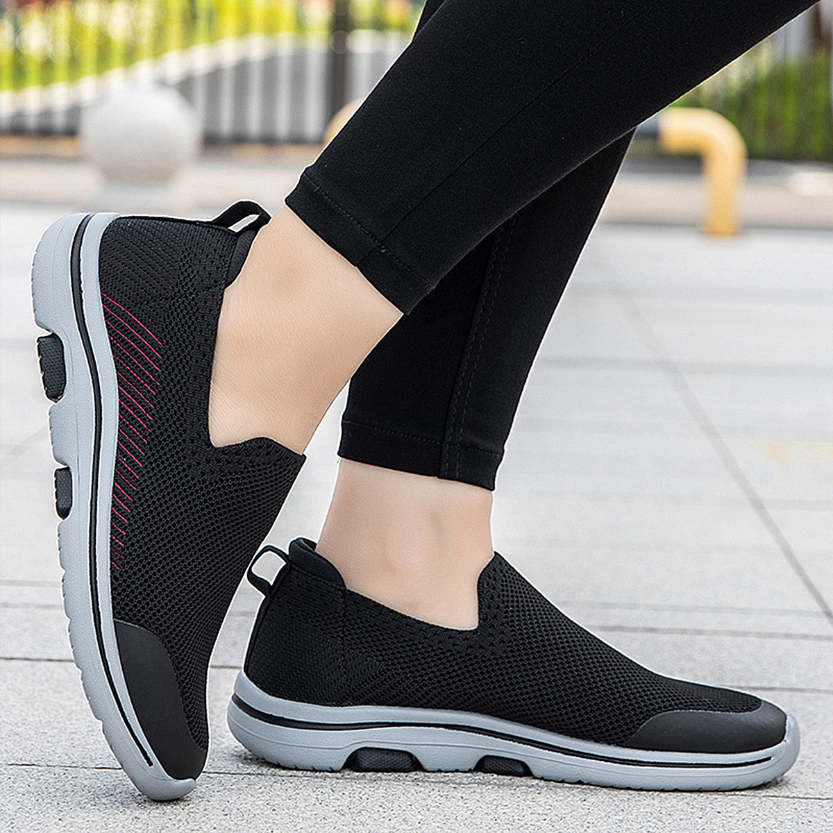 Скользоустойчивые и дышащие низкие спортивные повседневные кроссовки Unisex RONGSHI, Женские черные — фото 3