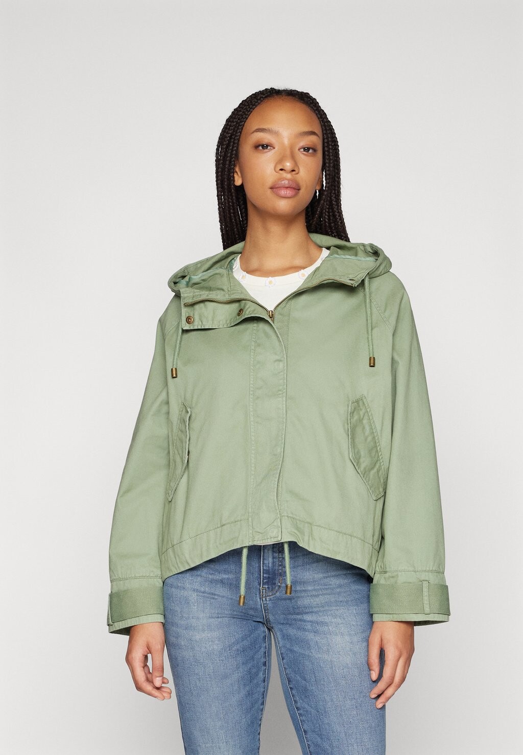 

Легкая куртка ONLALASKA PARKA JACKET ONLY, цвет hedge green