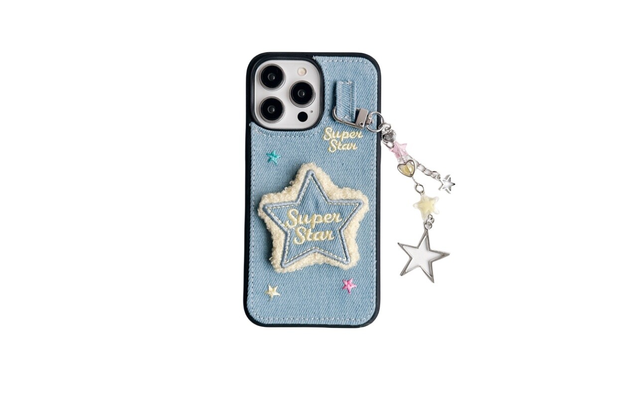 

Чехол для телефона Icona, Light blue with chain