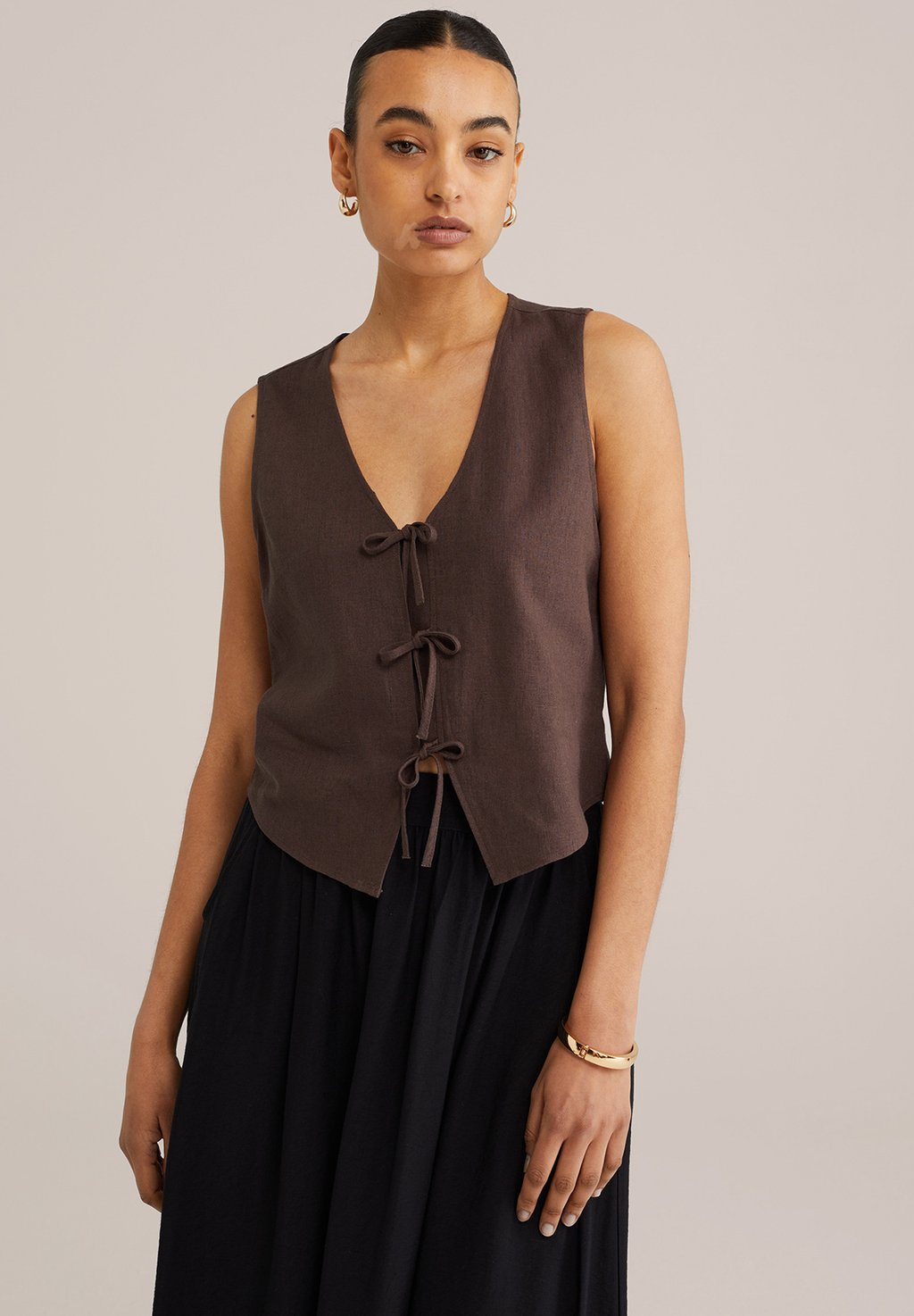 

Жилет WE Fashion, коричневый