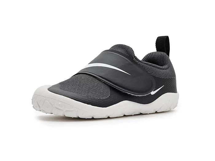 Кроссовки с широким носком Swoosh 1 Essential Nike Kids, Black/White/Anthracite/Summit White