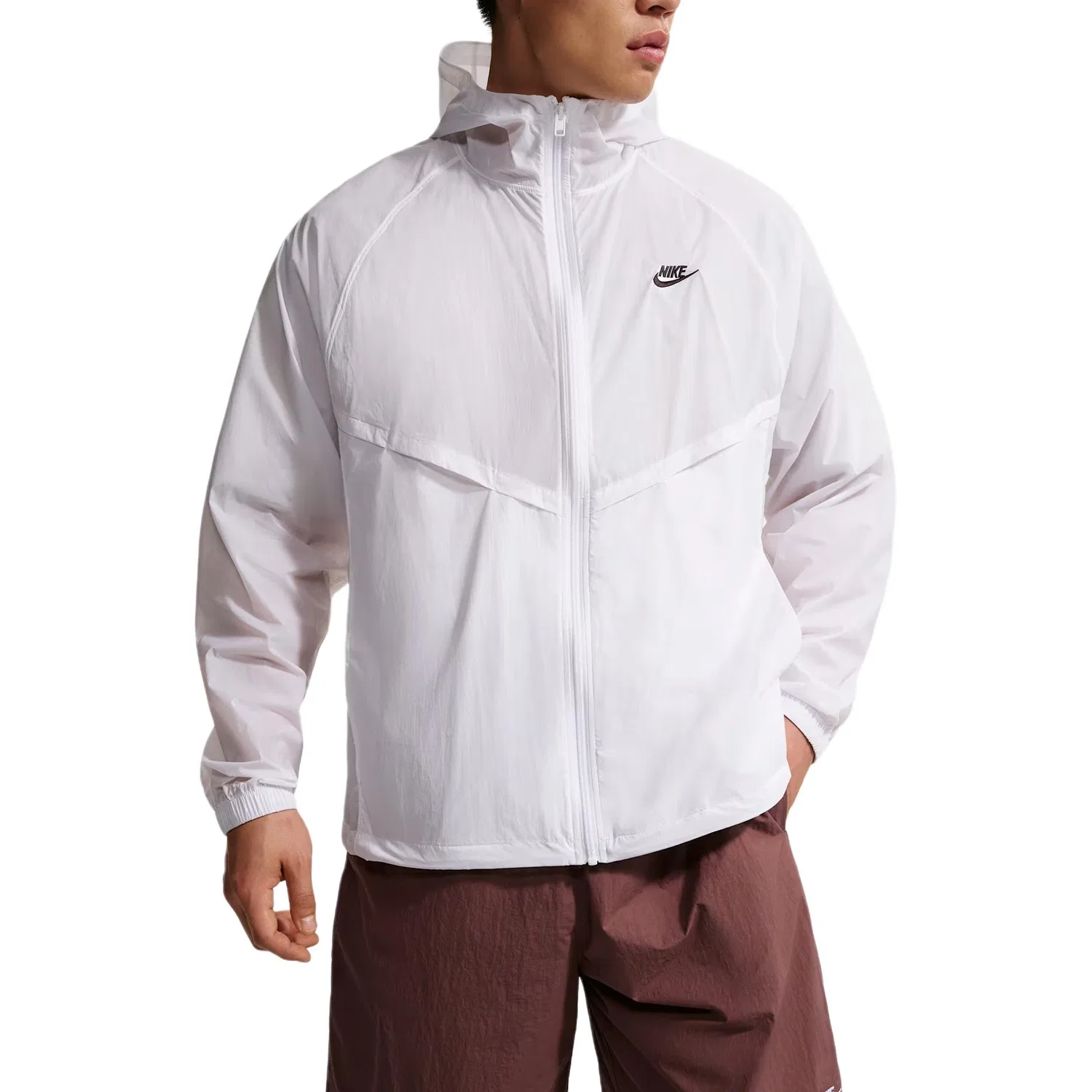 Куртка WINDRUNNER мужская, белый/черный, с капюшоном Nike, White/Black