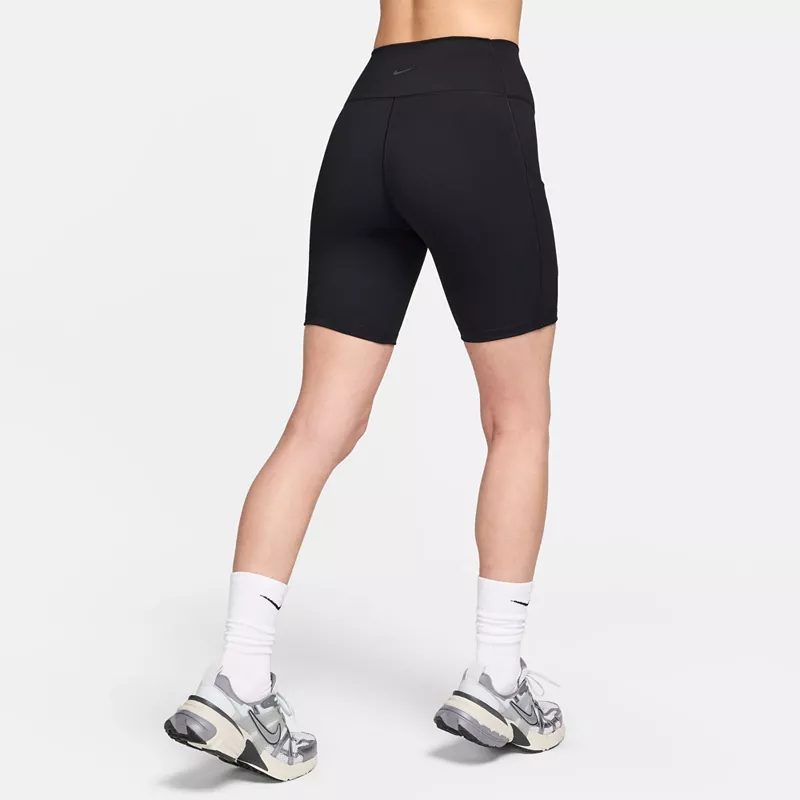 Женские байкерские шорты Nike One с высокой талией 8 дюймов и карманами, черный — фото 3