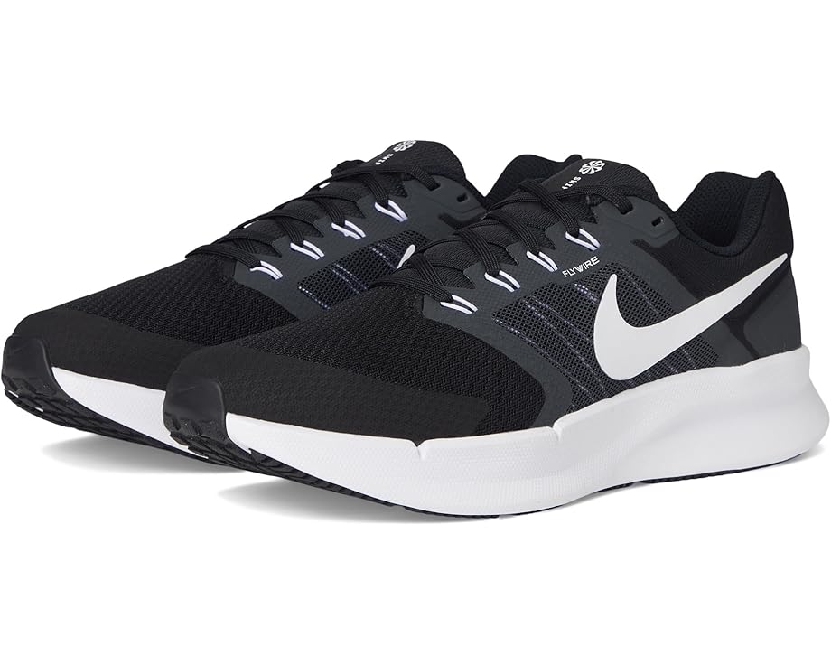 

Кроссовки Nike Run Swift 3, цвет Black/White/Dark Smoke Grey