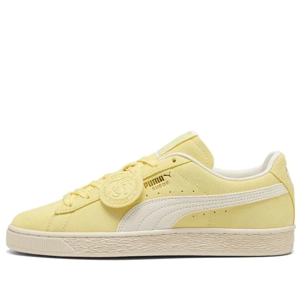 Кроссовки PUMA Suede Charles F. Stead 'Pineapple Ice Frosted Ivory' 405341-03, желтый
