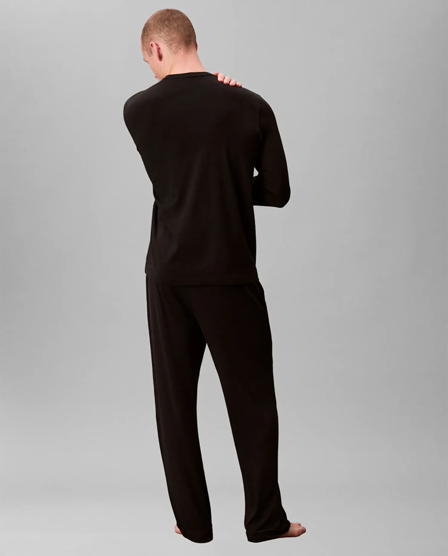 Футболка с длинным рукавом Calvin Klein, черный — фото 2