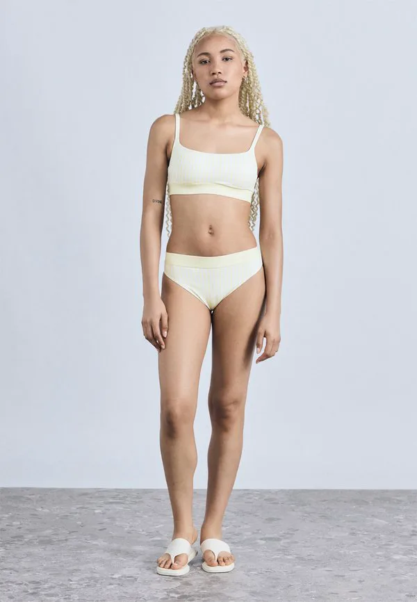 Плавки от бикини icon Calvin Klein Swimwear, White/Jade — фото 2