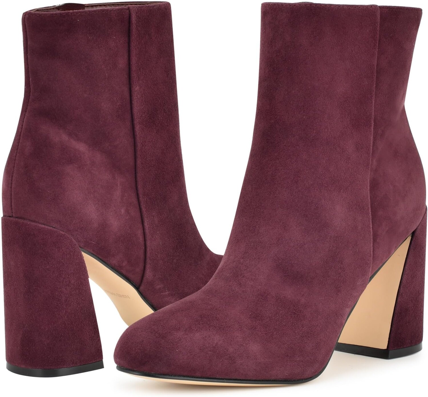 

Ботильоны Yast Nine West, цвет Wine Suede