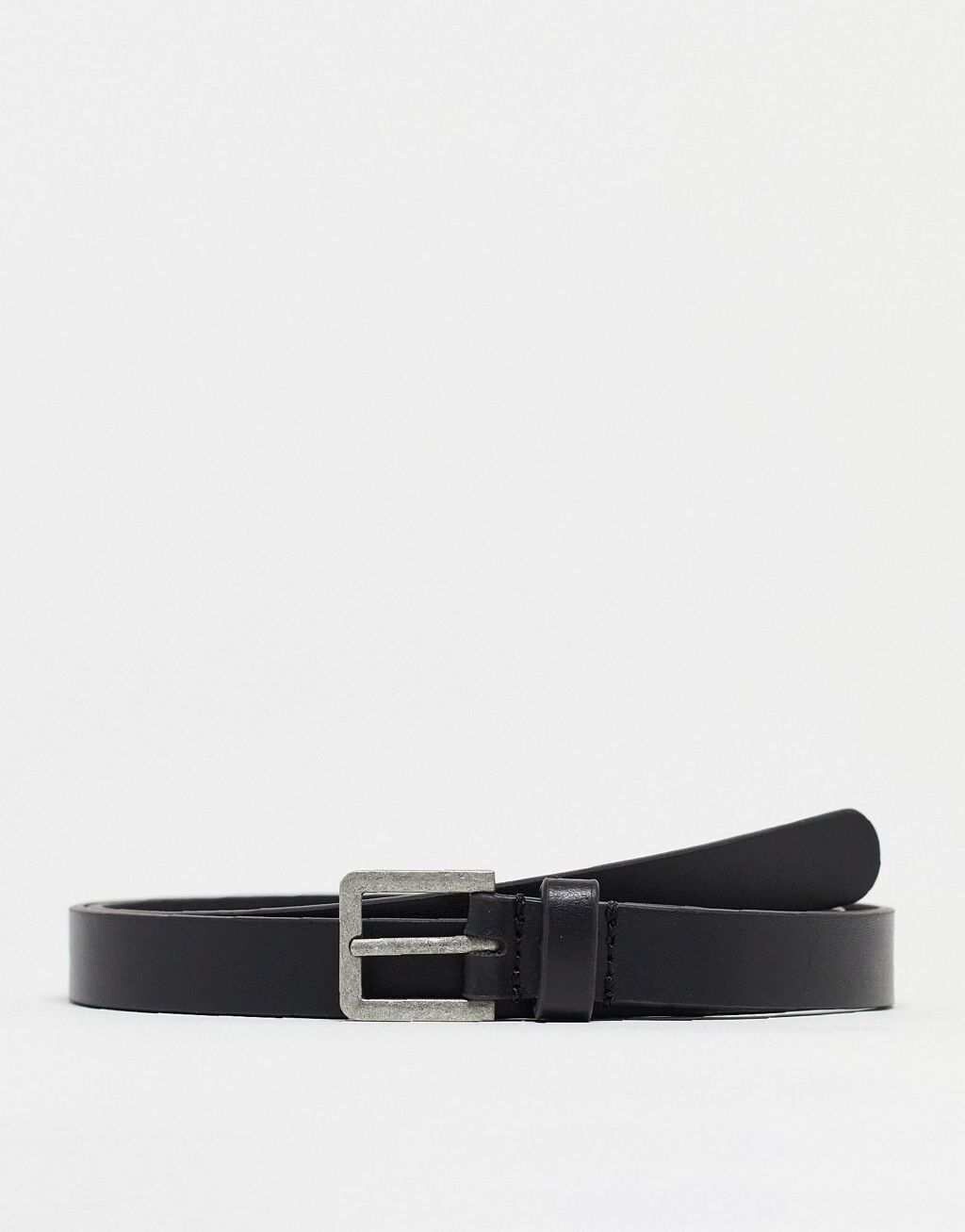 

Черный кожаный узкий ремень с серебряной пряжкой ASOS DESIGN