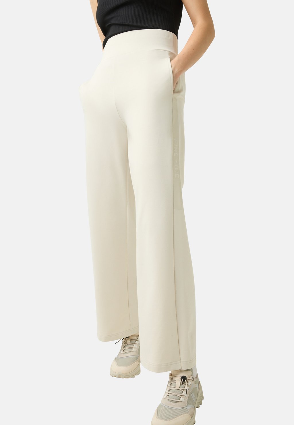 

Спортивные штаны ANNA Bogner Fire + Ice, бежевый