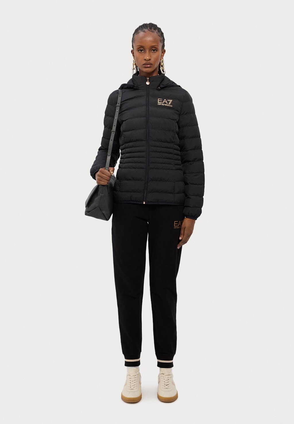 

Легкая куртка EA7 Emporio Armani, черный