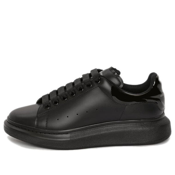 

Кроссовки oversized shoes 'core black' Alexander Mcqueen, черный