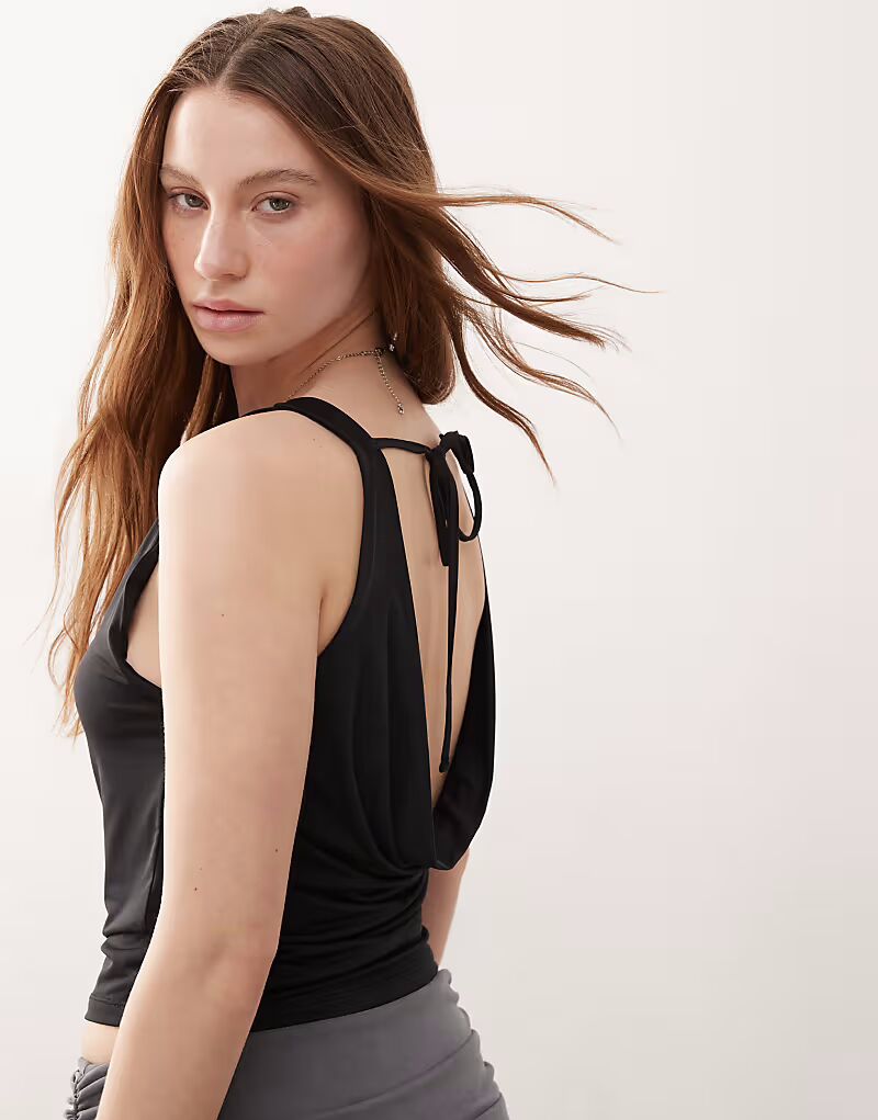 

Топ Motel chuya cowl back top in black