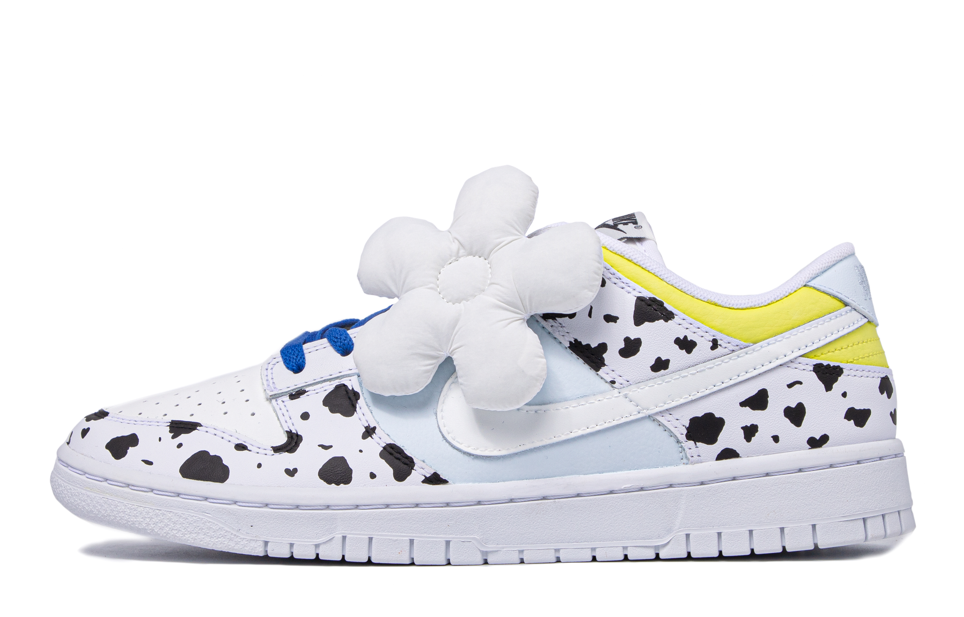 

Кроссовки Nike Dunk Skateboarding Shoes Women's Low-top White/black/yellow, белый