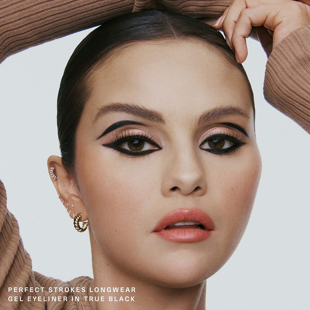 Стойкая и водостойкая гелевая подводка для глаз Rare Beauty от Selena Gomez Perfect Strokes Rare Beauty by Selena Gomez, цвет True Brown — фото 3