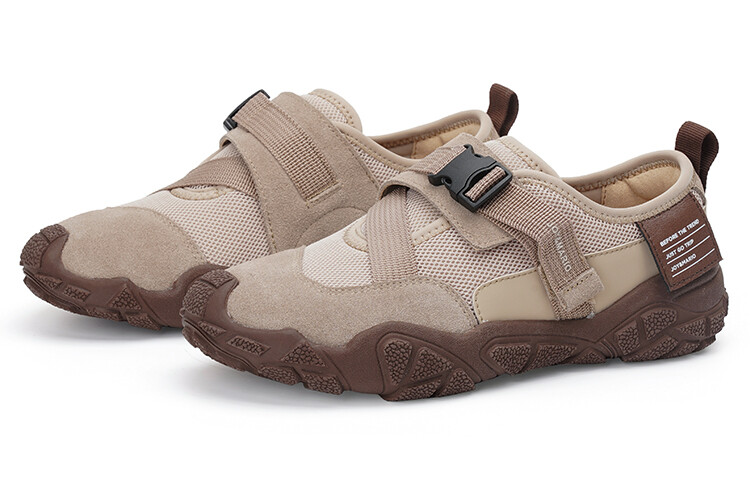 

Кроссовки Joy&Mario Casual Shoes Women's Low-Top