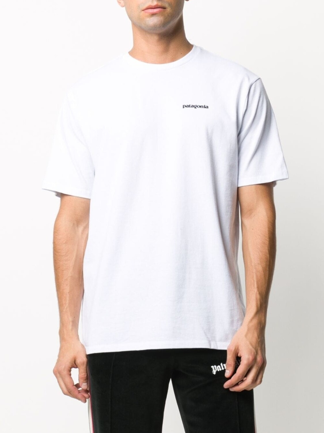 Patagonia футболка P-6 Logo Responsibili-Tee, белый — фото 3