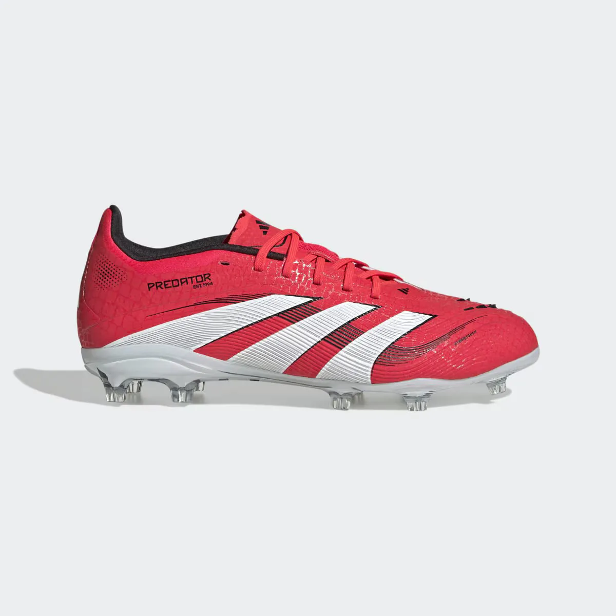 

Детские футбольные бутсы Adidas Predator Elite, красный