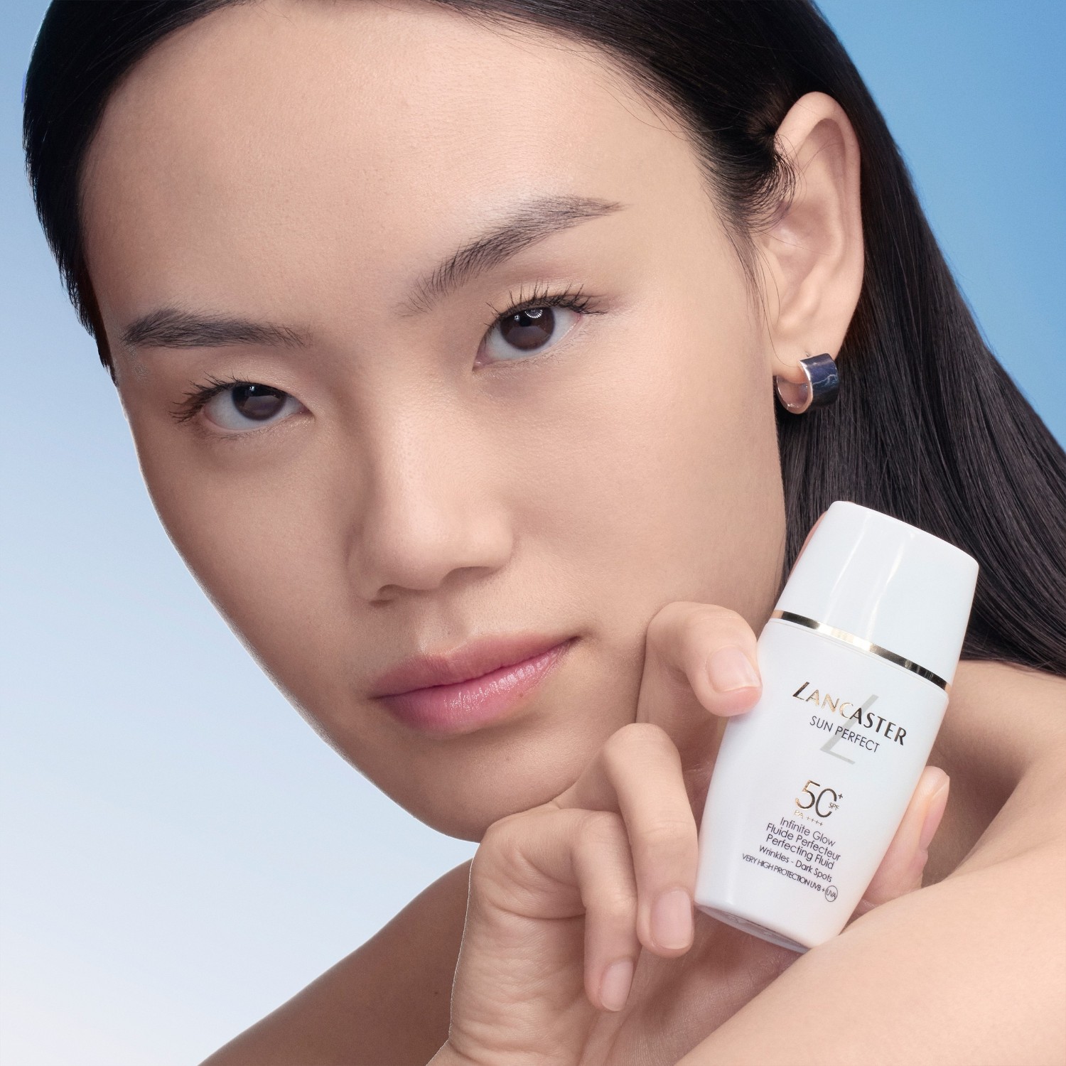Солнцезащитный крем sun perfect infinite glow fluid spf 50 Lancaster, объем 30 мл — фото 4