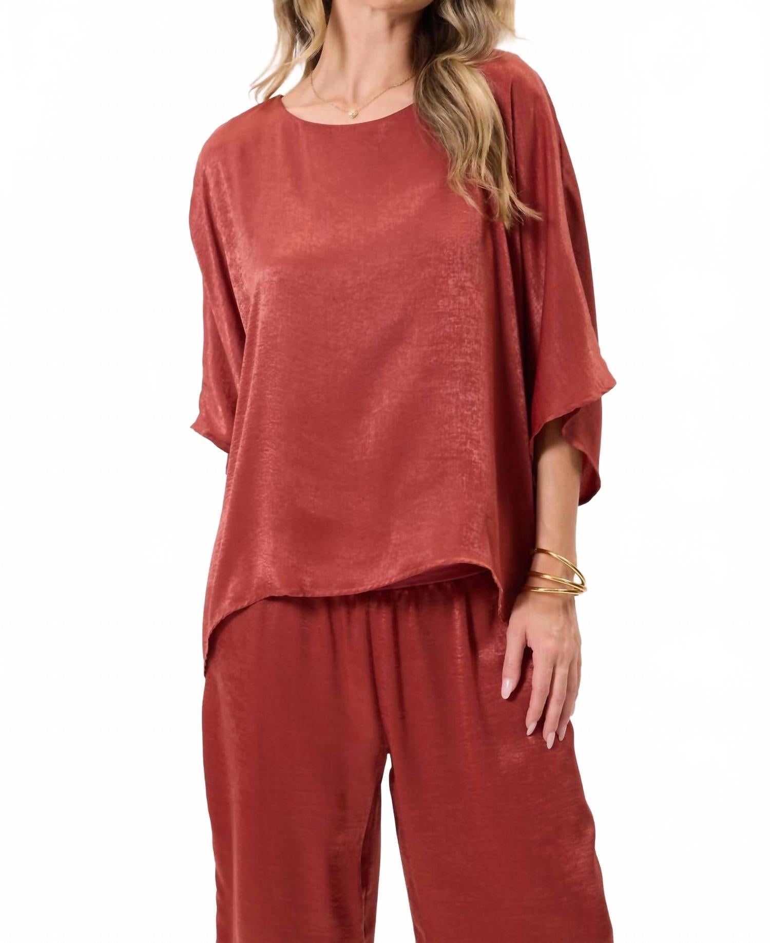 

Туника-пуловер Lindsay в цвете мускатный орех Kylie Paige, Nutmeg