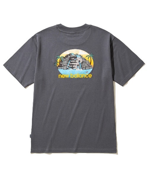 

Футболка, крой оверсайз, бренд New Balance, цвет серый