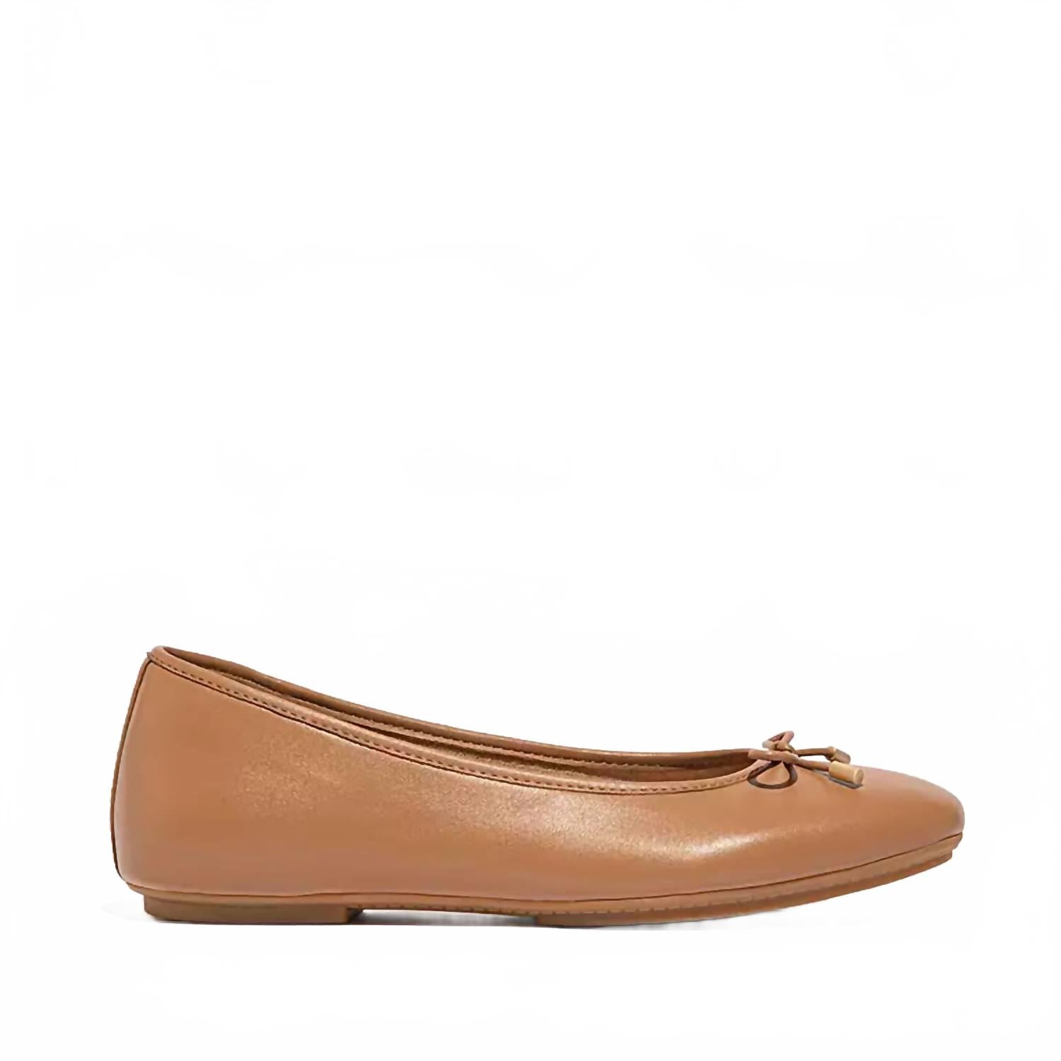 Женские балетки Delicato Bow из мягкой кожи в цвете пустынный загар Fitflop, Desert Tan — фото 2