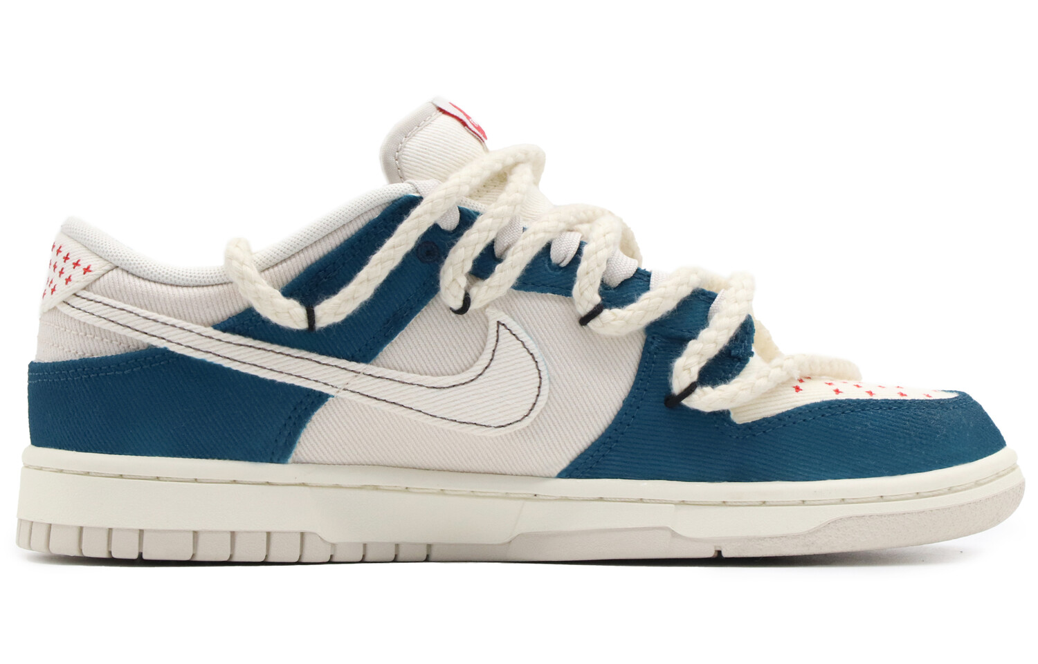 

Мужские кроссовки для скейтбординга Nike Dunk Low, White