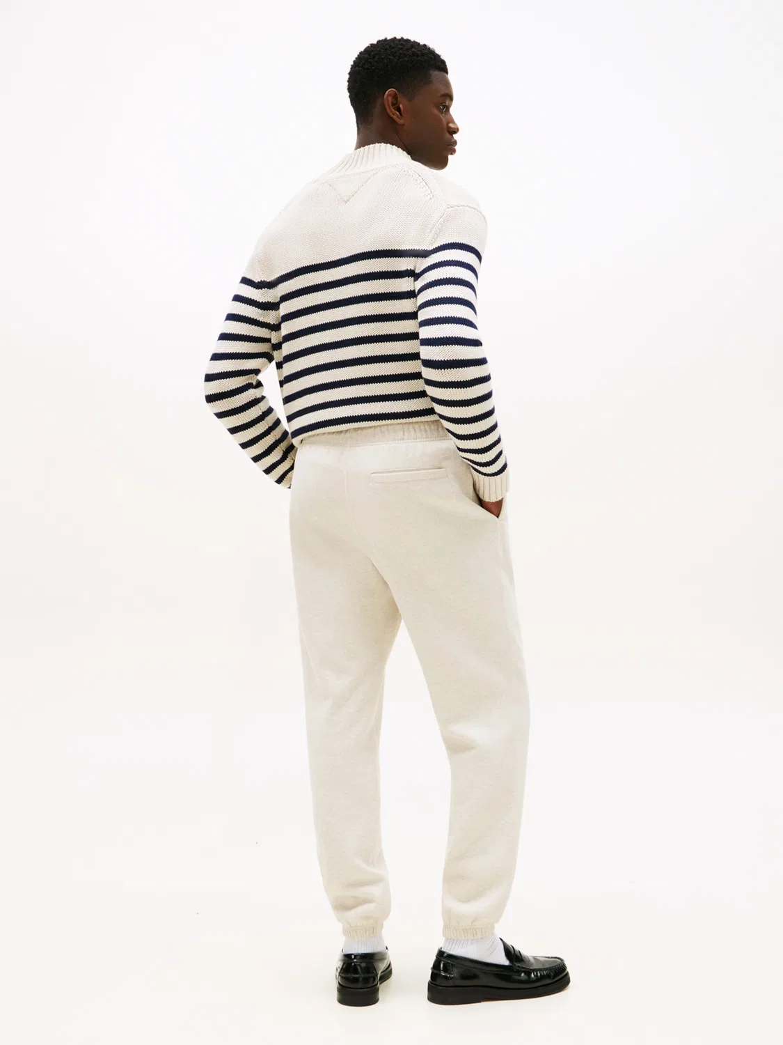 Зауженные брюки - незаменимый элемент гардероба. Tommy Hilfiger, Light Beige — фото 3