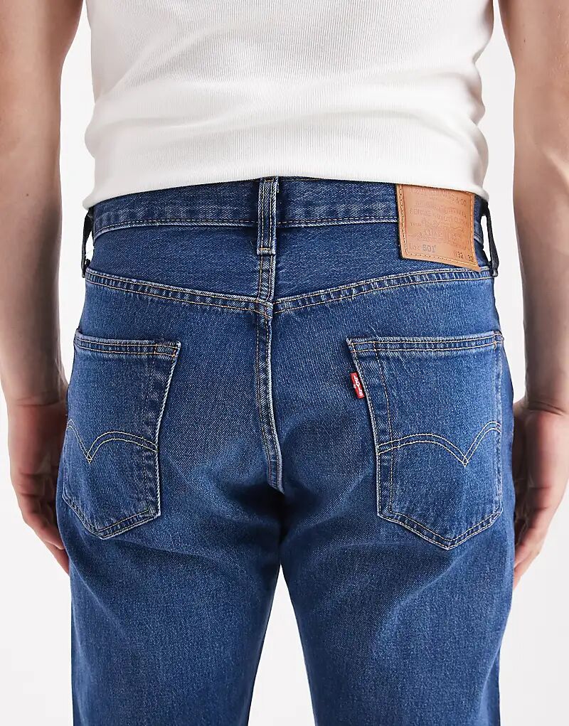 Джинсы Levi's 501 Original прямого кроя, средней потертости — фото 4