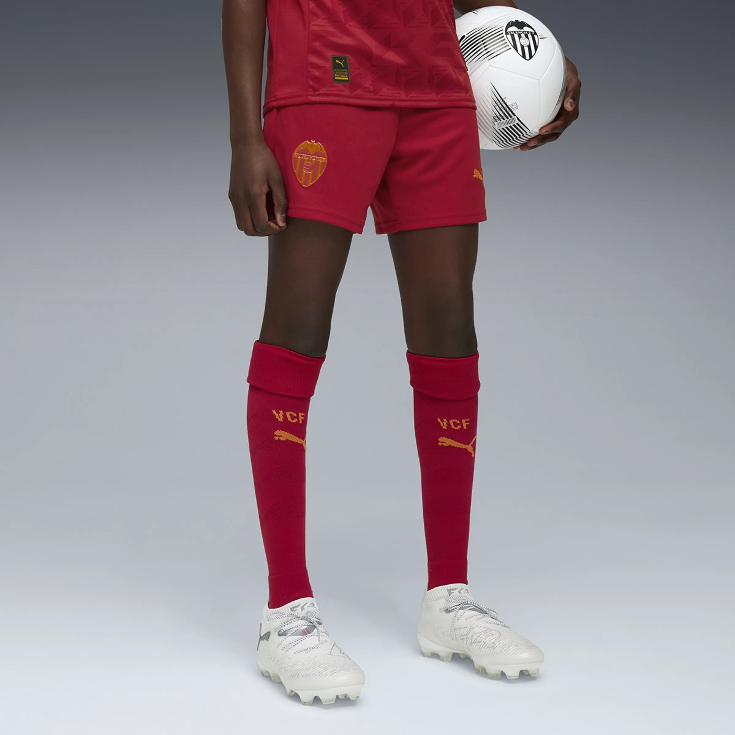 

Мужские шорты VCF Replica Jr Puma, красный