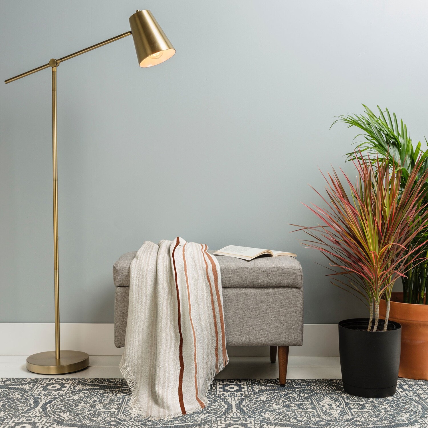 

Плед Iveta Abolina Mid Century Line Art Ix Deny Designs, цвет Beige