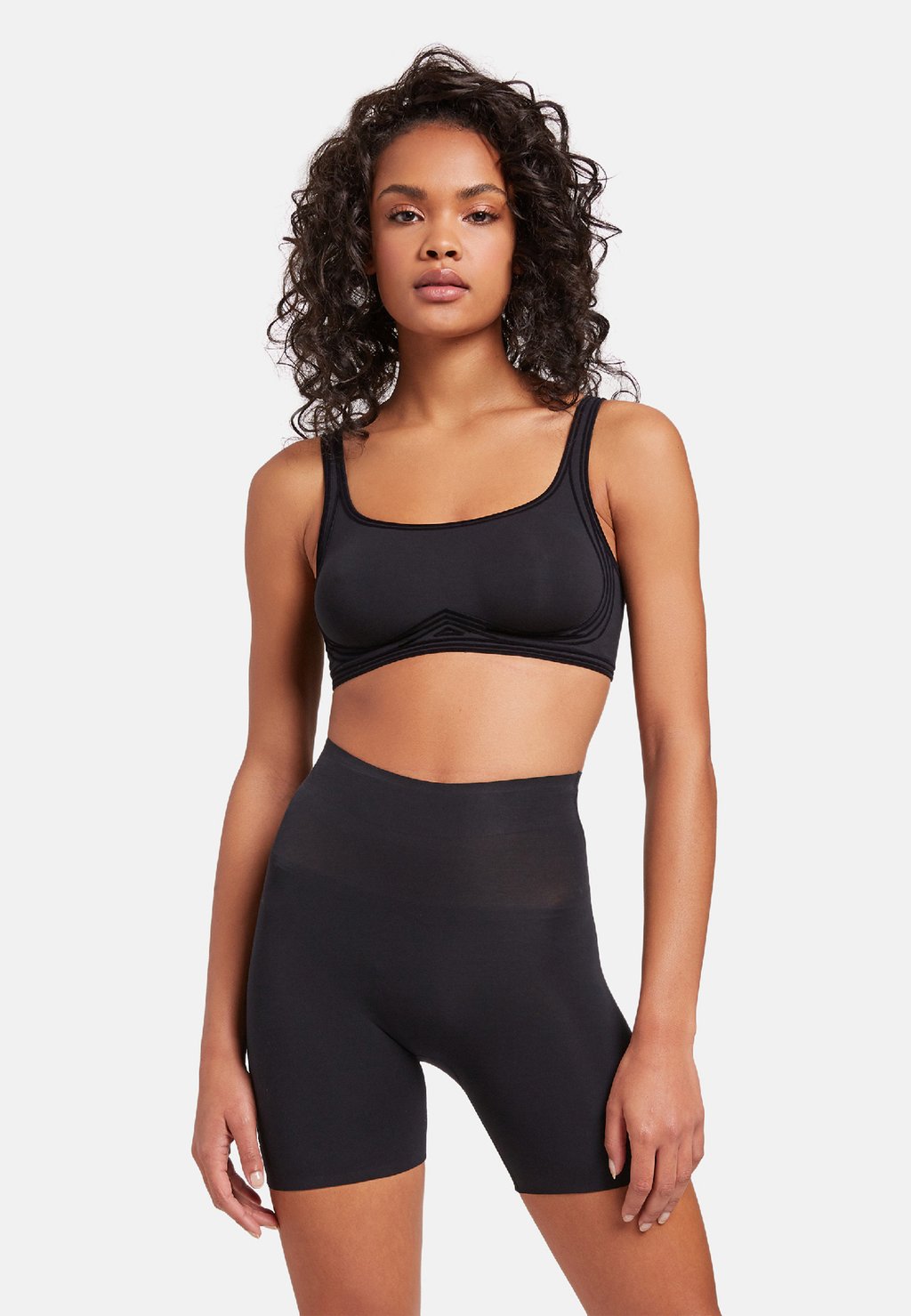 

Леггинсы CONTOUR CONTROL Wolford, черный